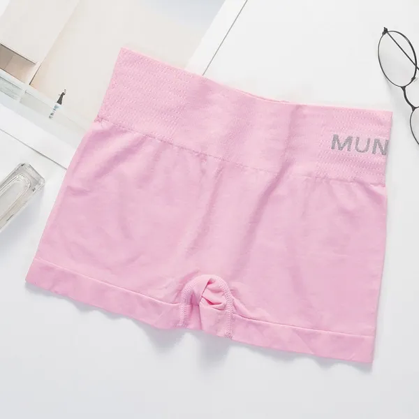 Premium%20High%20Waist%20Seamless%20Boxer%20Shorts%20for%20Women%20-%20Comfortable%20Boy%20shorts%20&%20Safety%20Panties%20-%20Image%203
