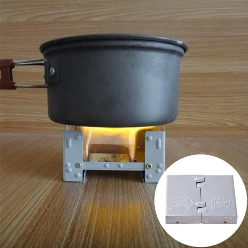 Foldable%20Solid%20Fuel%20Camping%20Stove%20-%20Image%203