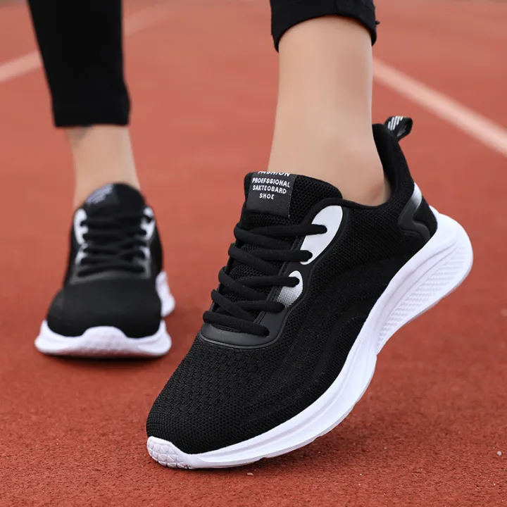 Women's%20Shoes%20Running%20Shoes%202021%20Spring%20and%20Autumn%20Middle%20School%20Students%20Lightweight%20and%20Breathable%20Fly-Woven%20Sports%20Women's%20Casual%20Shoes%20Women's%20Travel%20Shoes%20-%20Image%202