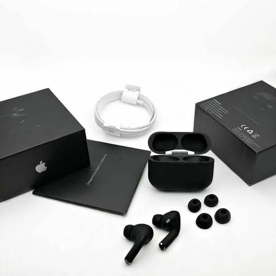 Apple%20AirPods%20Pro%202nd%20Gen-Black%20(Active%20Noise%20Cancellation)%20-%20Image%203