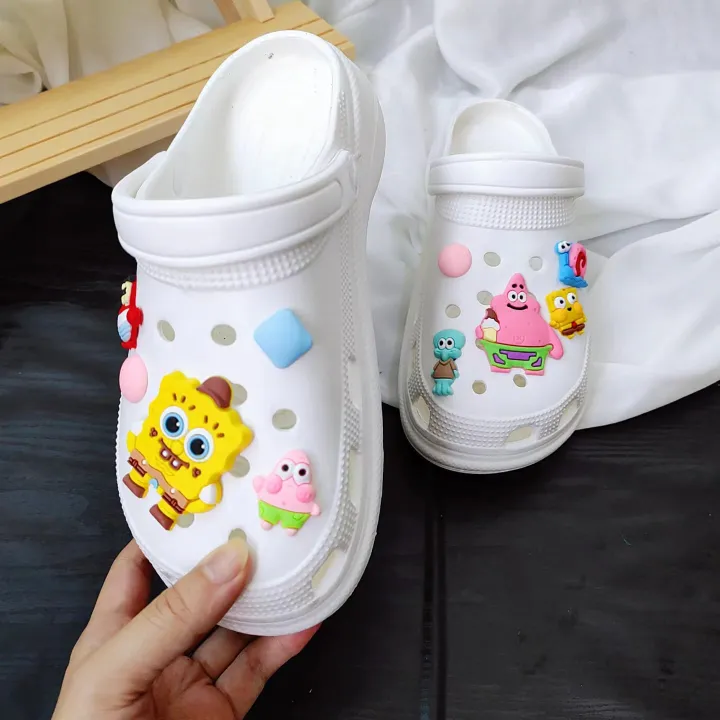 Xiaohongshu%20new%20cream%20glue%20detachable%20cartoon%20spongebob%20suit%20accessories%20hole%20shoes%20diy%20shoe%20buckle%20jewelry%20-%20Image%203