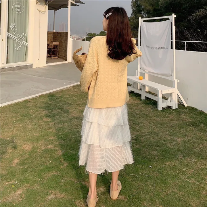 Knitted%20Cardigan%20Coat%20Women's%20CherryInsInternet%20Celebrity%20Same%20Style%20Cute%20WildVCollar%20Slimming%20Korean%20Style%20Thin%20Sweater%20-%20Image%208
