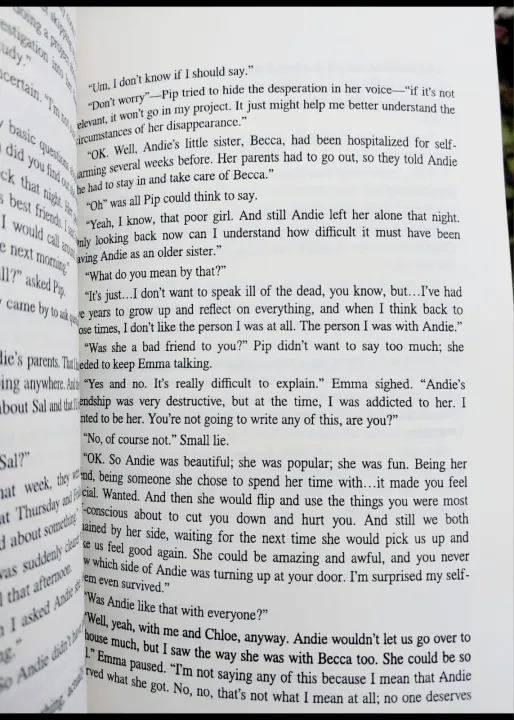 A%20Good%20Girl's%20Guide%20to%20Murder%20by%20Holly%20Jackson%20-%20Paperback%20-%20Image%203