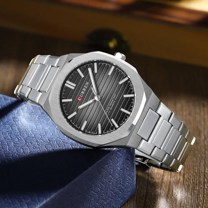 CURREN%208456%20Men's%20Stainless%20Steel%20Quartz%20Watch%20Luxury%20Fashionable%20Casual%20Wristwatch%20For%20Men-%20Silver%20&%20Black%20-%20Image%203