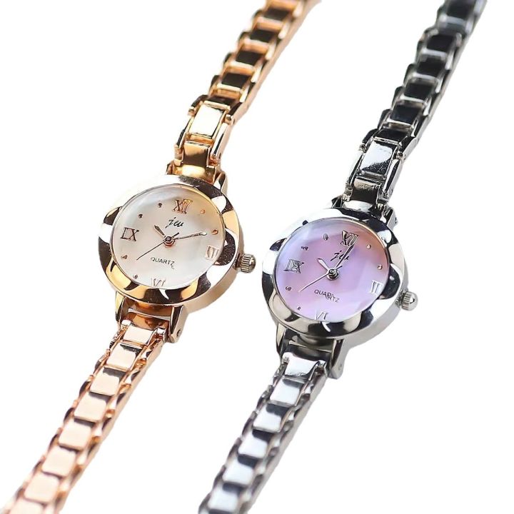Fashion%20Small%20Dial%20Silver%20Watch%20for%20Women%20Stainless%20Steel%20Ladies%20Wristwatch%20Dress%20Women's%20Quartz%20Bracelet%20Clock%20-%20Image%205