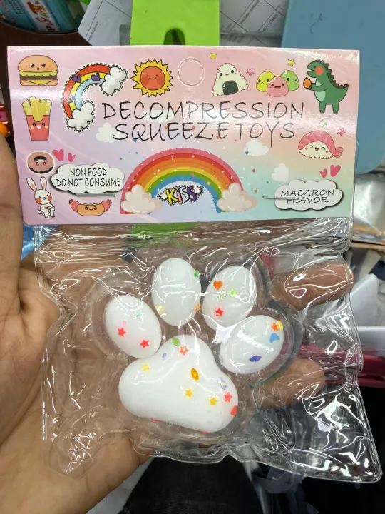 Cat%20Paw%20Squeeze%20Mochi%20Toys%20Novelty%20Anti-Stress%20Decompression%20Squishy%20Toy%20-%20Image%207