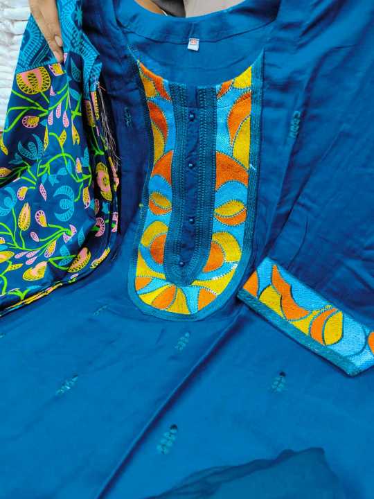 Pure%20AC%20Cotton%20Stitched%20Computer%20Embroidery,%20%20Sequence%20and%20%20Screen%20Print%20Exclusive%20Designed%20Stylist%20and%20Fashionable%20%7B%203%20Piece%20%7D%20For%20Woman.%20-%203%20Pice%20Dress%20-%20Image%205