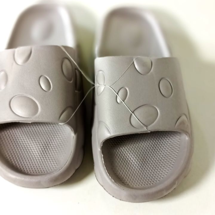 Slipper Soft Sandal for Men & Women ( Random colour & Desizen )
