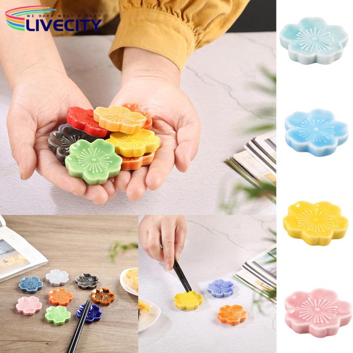 Cherry Blossom Design Chopstick Holder Japanese Sakura Ceramic Chopstick Rest Holder for Home Kitchen Restaurant Versatile Tableware Floral Design Utensil Rest