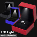【Lejia】LED Jewelry Box for Ring Necklace Engagement Ring Display Gift Showcase Boxes Light Cases Packaging Boxes. 