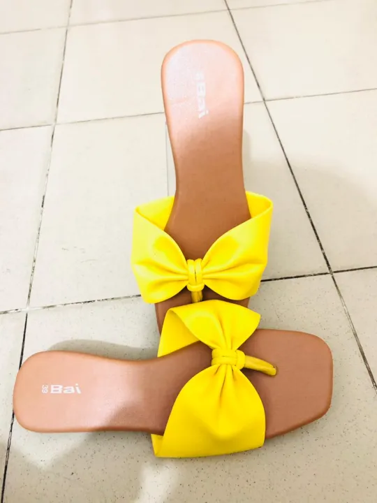 Butterfly%20Flat%20Sandals%20for%20Women%20-%20Trendy%20and%20Durable%20Design%20-%20Image%203