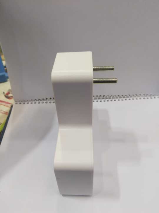 Universal%20USB%20Multi%20Plug%20Travel%20Adapter%20International%20Converter%20Power%20Socket%20Type%20C%20UK/US/AU/EU/CA%20All%20in%201%20Travel%20Adapter%20-%20Image%205