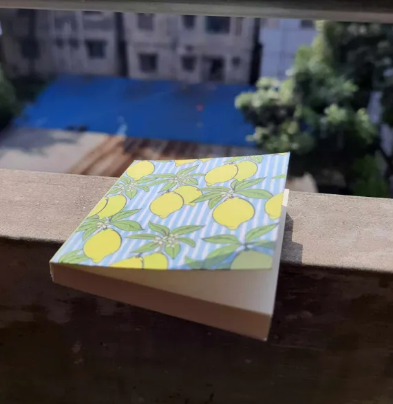 Pocket%20Notepad-%20Lemon-%20Stylish%20Pocket%20notebook%20for%20Cool%20lifestyle.%20100%20Pages%20Novel%20-%20Image%204