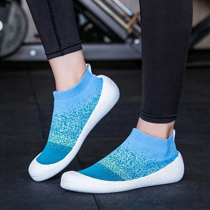 Fitness%20Shoes%20Men's%20and%20Women's%20Gym%20Indoor%20and%20Outdoor%20Training%20Yoga%20Soft%20Bottom%20Skipping%20Rope%20Sports%20Special%20Shoes%20Hard%20Pull%20Running%20Squat%20-%20Image%204
