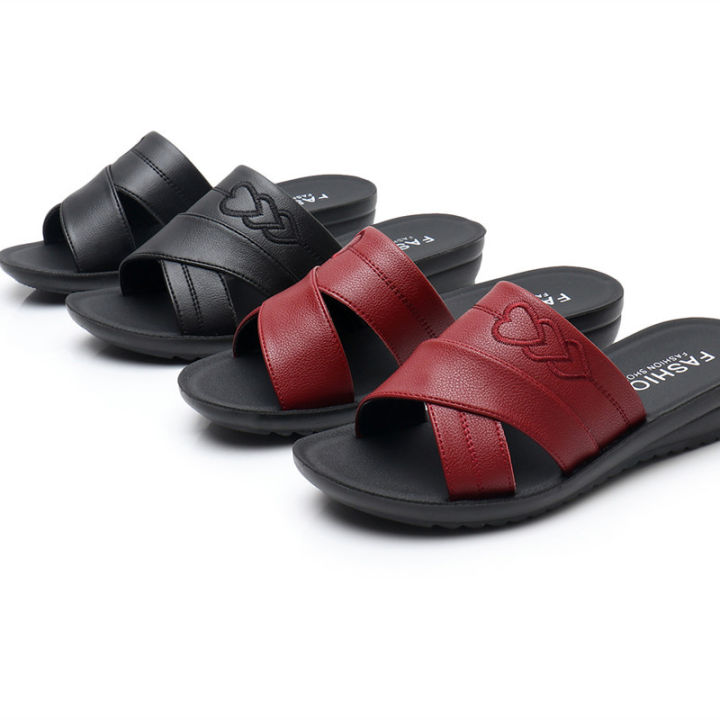 Mom%20sandals,%20female%20genuine%20leather,%20soft%20soles,%20comfortable%20flat%20slippers,%20women's%20shoes,%20non-slip%20slippers%20for%20middle-aged%20and%20elderly%20people,%20wear%20soft%20soles%20in%20summer,%20and%20slippers%20for%20the%20elderly%20-%20Image%205