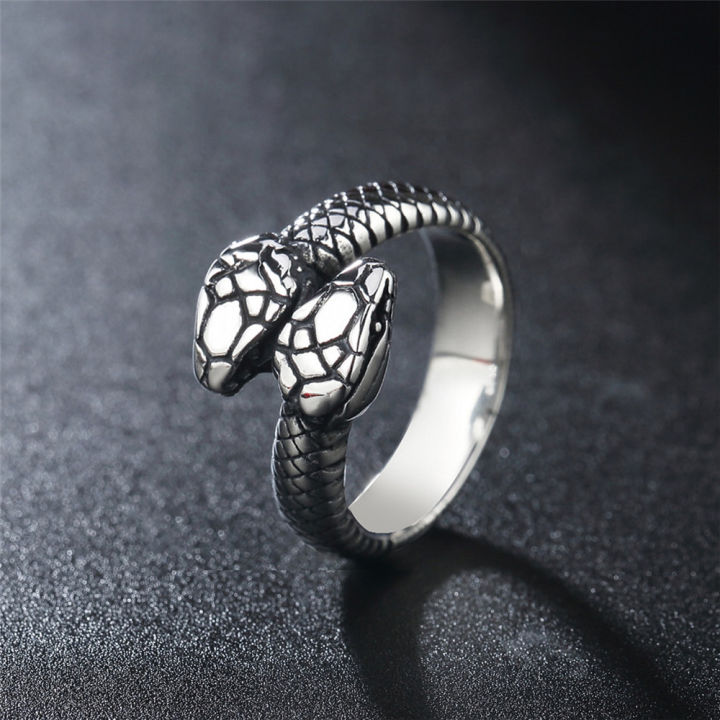 Personalized%20Men%20Stainless%20Steel%20Rings%20Silver%20Black%20Steel%20Rings%20Retro%20Snake%20Head%20Titanium%20Steel%20Rings%20-%20Image%205