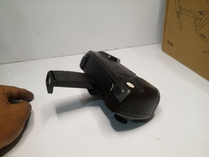 Flymax%202%20Drone%20Remote%20Controller%20%7C%20Original%202.4GHz%20Replacement%20Transmitter%20%7C%20Black%20-%20Image%205