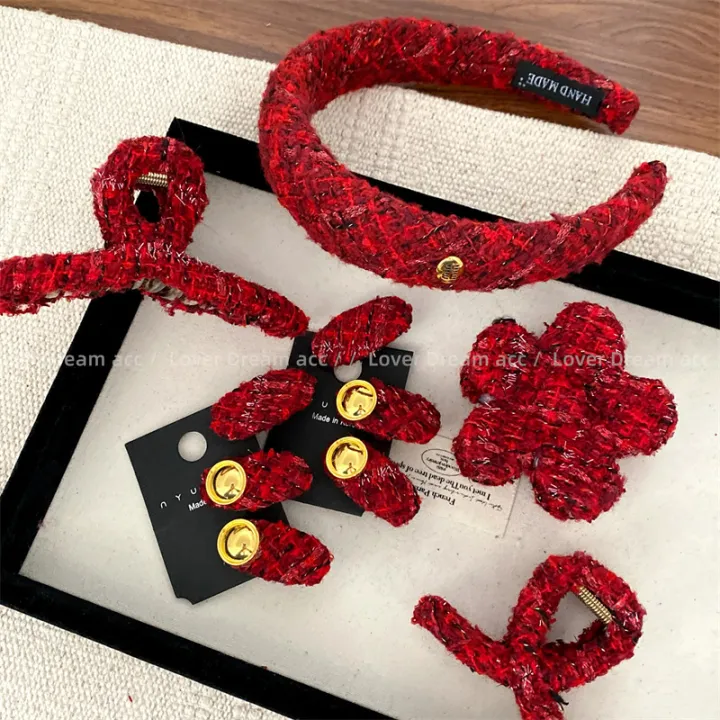 Korean%20Style%20round%20Gold%20Label%20New%20Year%20Red%20Knitted%20Cloth%20Hairpin%20Sweet%20Back%20Head%20Grip%20All-Match%20Hair%20Accessories%20-%20Image%202