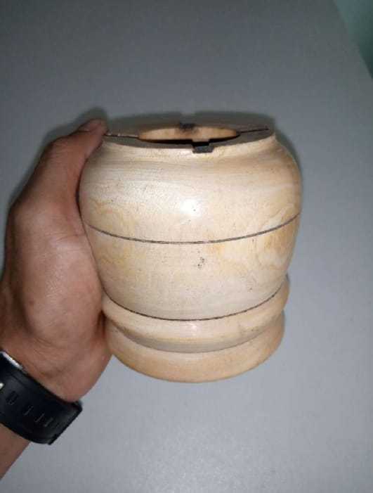 Wooden%20Ashtrey%20for%20Smart%20Home%20and%20Office%20-%20Smoking%20Ashtray%20-%20Image%204