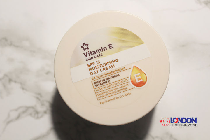 Vitamin%20E%20Skincare%20SPF15%20Moisturising%20Day%20Cream%20100ML%20UK%20-%20Image%202