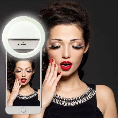 Selfie%20Ring%20Light%20Rechargeable%20Portable%20Mini%20LED%20Light%20-%20Image%203