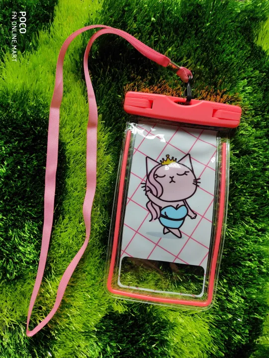 Waterproof%20Mobile%20Bag%20Under%20Water%20selfie%20or%20Video%20Shooting%20Bag%20Luminous%20Fluorescent%20PVC%20Transparent%20Cover%20(Back%20Case%20Cover%20For%20Smartphone)%20-%20Image%207