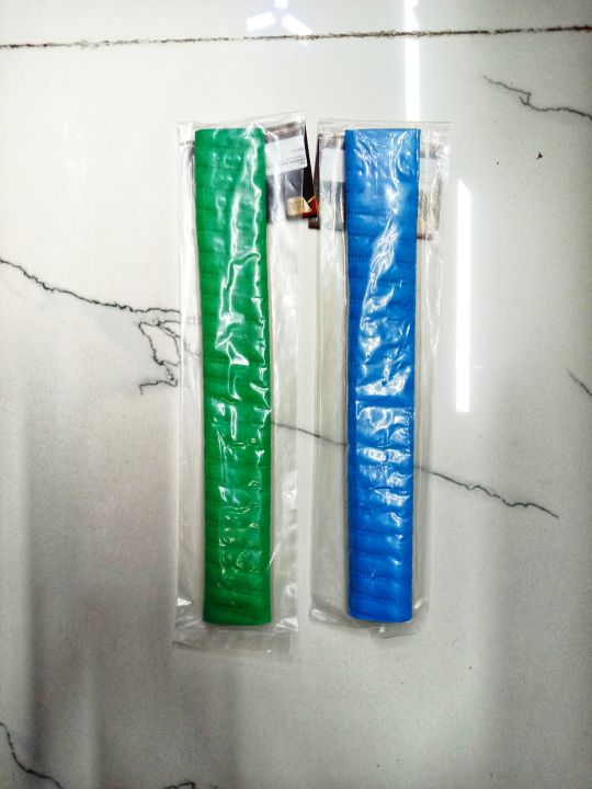 cricket%20bat%20grip%20-%20Image%203