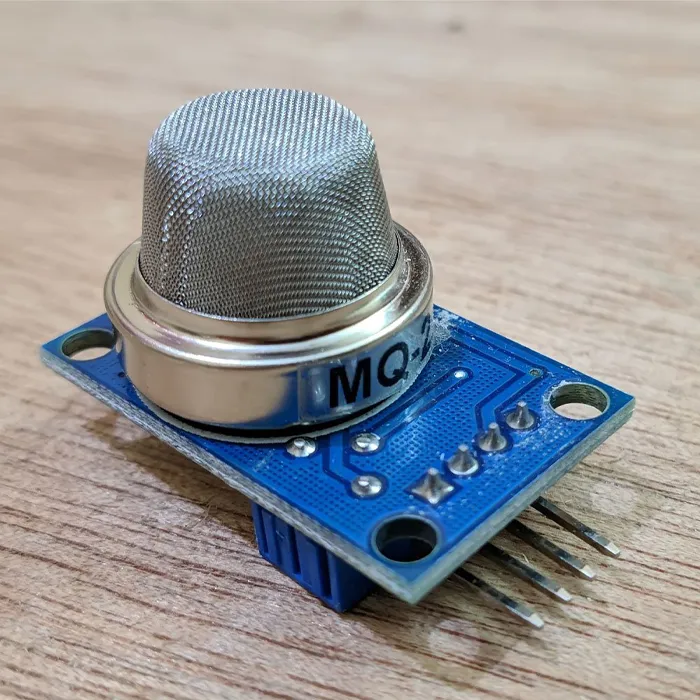 MQ-2%20GAS%20SENSOR%20MODULE%20-%20Image%204