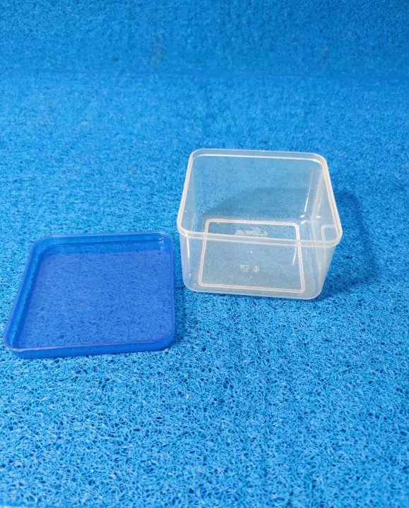 Lira%20Food%20Box(%20square)%20-%20Image%203