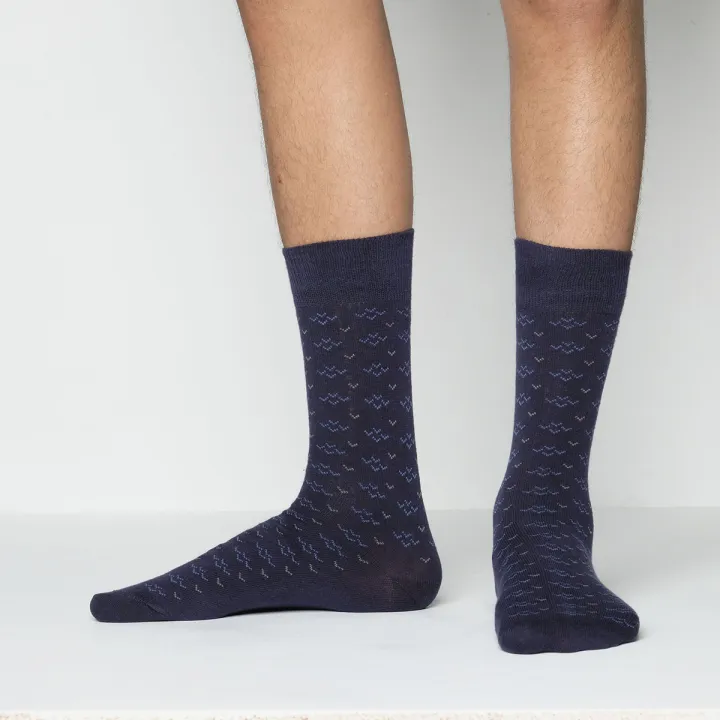 Premium%20Long%20Socks%20For%20Men%20-%20Image%204