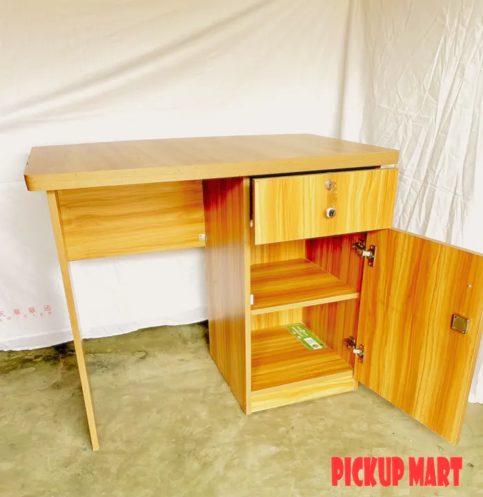 Simple%20Office%20Table%20-%20Image%203