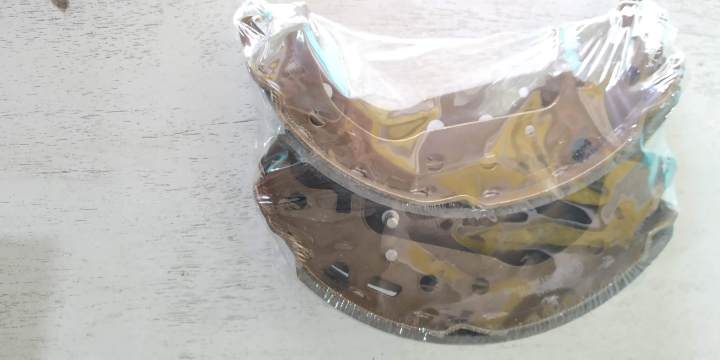 Brake%20Shoe%20for%20Corolla,%20Axio,%20Yaris,%20Vitz%20etc%20Car%20-%20Image%208