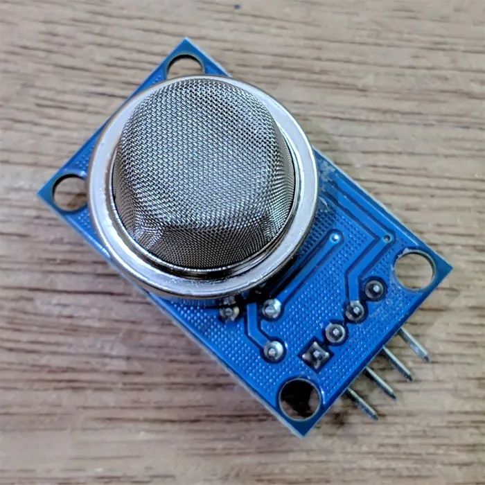 MQ-2%20GAS%20SENSOR%20MODULE%20-%20Image%206