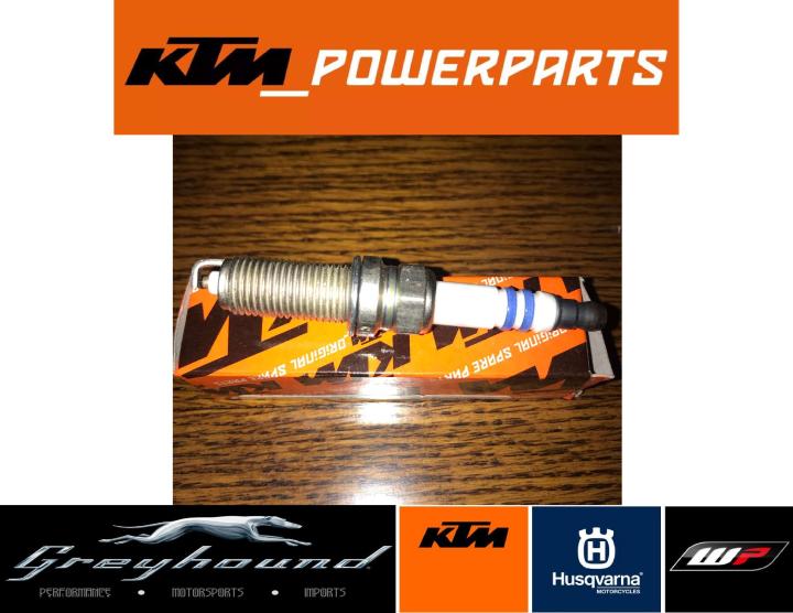 KTM%20OEM%20spark%20plug%20for%20all%20KTM%20bikes%20(BOSCH)%20-%20Image%203