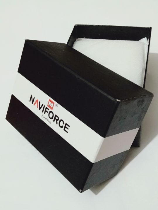 NAVIFORCE%20NF9090%20Stainless%20Steel%20wrist%20Watch%20for%20men%20-%20Image%203