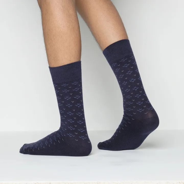 Premium%20Long%20Socks%20For%20Men%20-%20Image%205