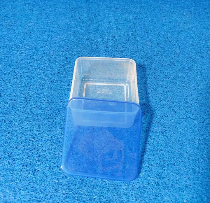 Lira%20Food%20Box(%20square)%20-%20Image%204