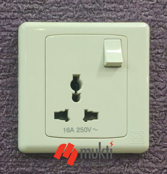 MK%20Made%20in%20Singapore%20ECORE%203%20Pin%20Multi%20Socket%20Combined%20Universal%203Pin%20Multy%20-%20Image%202