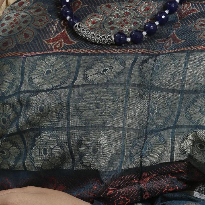 Navy%20Blue%20Tangail%20Half%20Silk%20Saree%20-%20Image%204