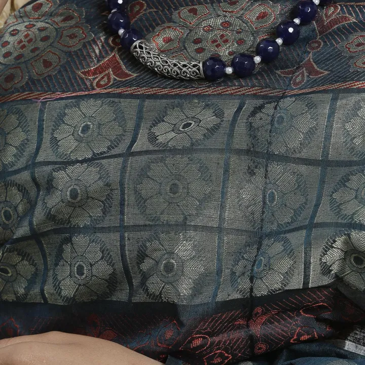 Navy%20Blue%20Tangail%20Half%20Silk%20Saree%20-%20Image%204