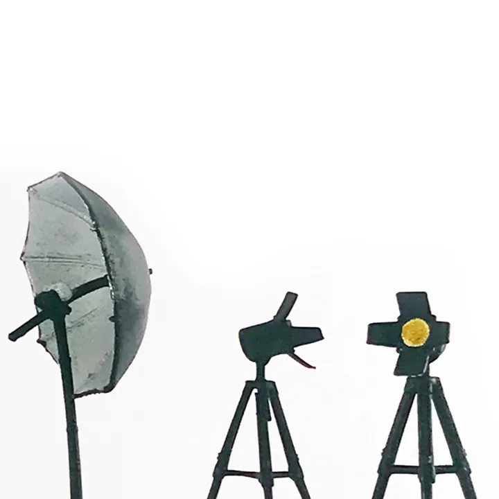 1:64%20Figure%20Interview%20Photography%20Scene%20Movie%20Character%20for%20Train%20Railways%20Dioramas,%20S%20Scale%20-%20Image%208