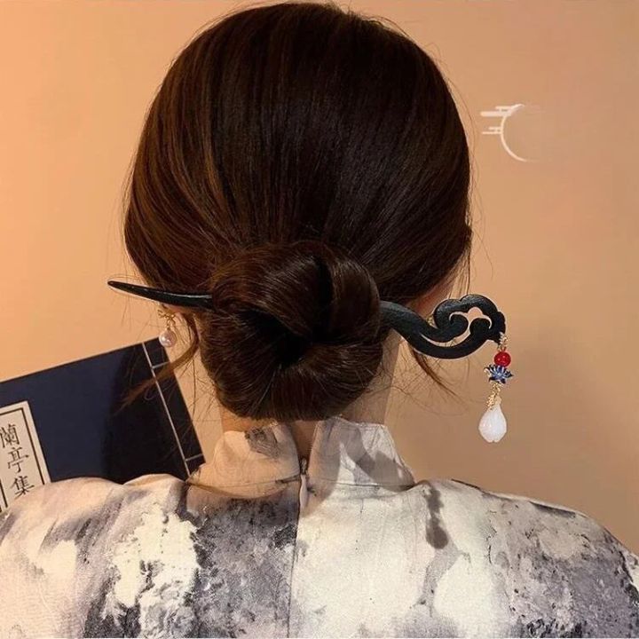 Hot%20Hanfu%20Hairpin%20Wooden%20Hair%20Stick%20Women%20Cheongsam%20Chinese%20Style%20Girl%20Clasps%20Korean%20Headdress%20Hair%20Pin%20%EB%B9%84%EB%85%80%20Accessories%20Jewelry%20-%20Image%204