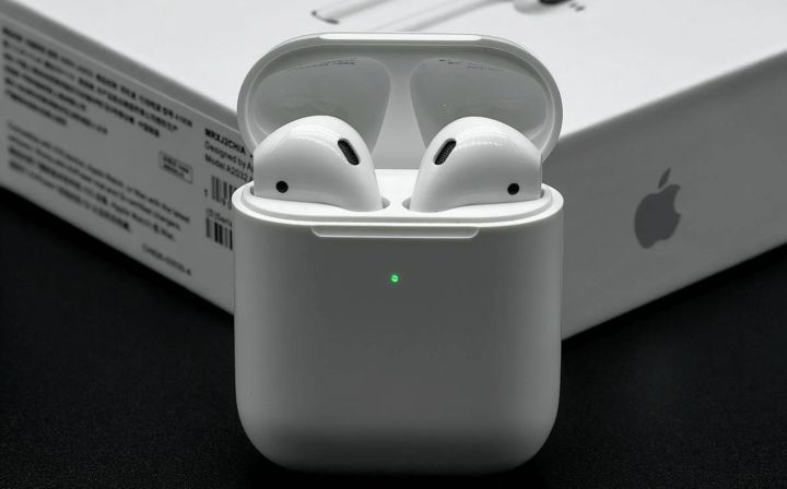 AirPods