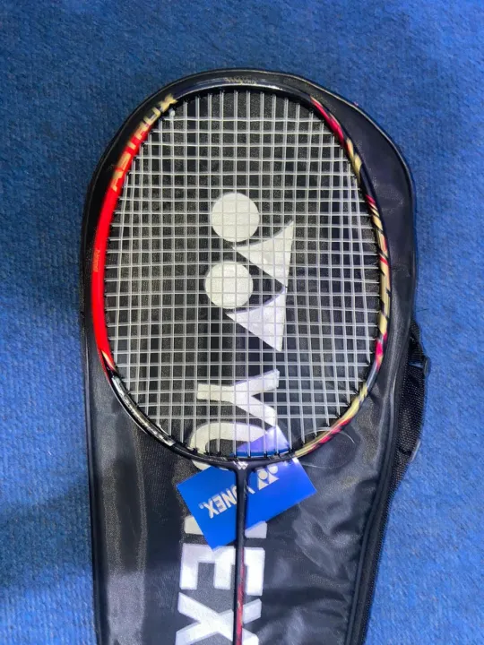 Astrox%20100ZZ%20High%20Tension%20Badminton%20Racket%2026lbs%20-%20Image%205