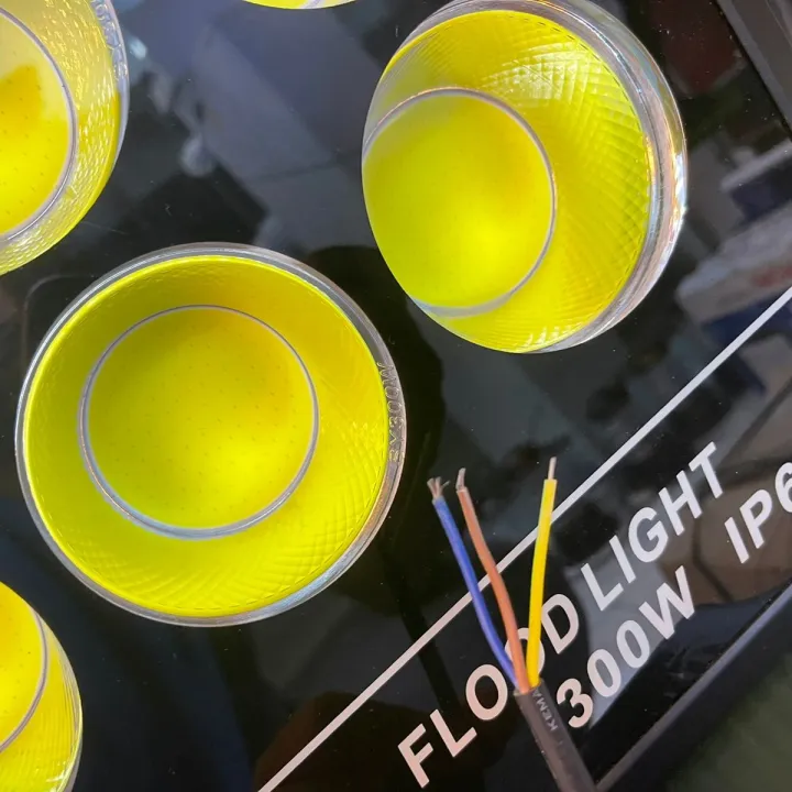 COB%20LED%20Flood%20Light%20300W%20Waterproof%20Outdoor%20Flood%20Light%20with%206500K%20Cool%20White%20Light%20for%20Garden,%20Playground,%20Warehouse,%20Billboard,%20Street-Black%20-%20Image%206
