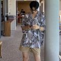 Hawaiian Shirt Men's Large Size Summer Thin Fat Man Retro Short Sleeve Pu Shuai Japanese Style Flower Shirt Beach Idle Style. 