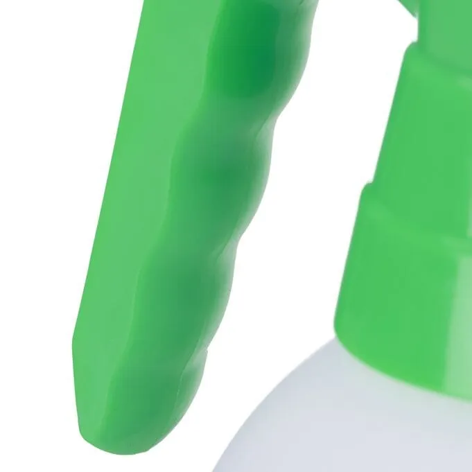 1L%20Manual%20Water%20Spray%20Gun%20-%20Ideal%20for%20Gardening%20Enthusiasts%20and%20Maintaining%20Watering%20Systems%20-%20Image%205