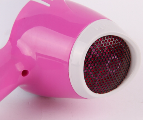 Gemei%20GM-1711%20Professional%20Household%20%20Hair%20Dryer%201200%20Watts%20220-240v%20-%20Image%205