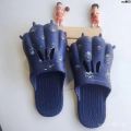 Home Cartoon Cat Baby Boy and Girl Summer Sex Super Explosion One Couple Slippers Paw Claw Beach Non-Slip Slippers Hand-Shaped Brush ?. 