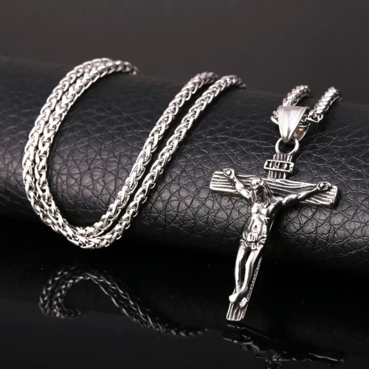 Carat%20Pendant%20Necklace%20Cross%20Men%20Cross%20Pendant%20Necklace%20-%20Image%204